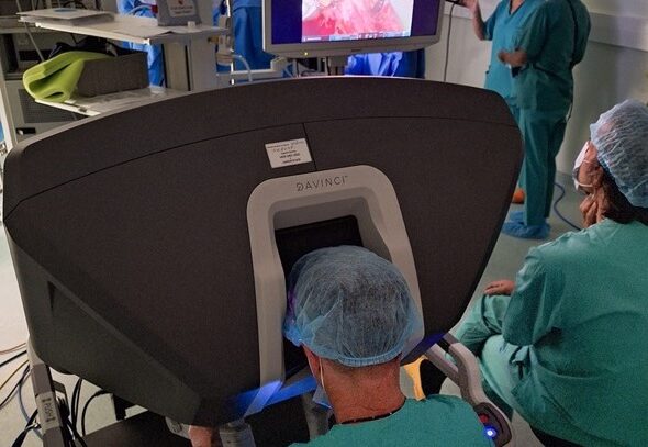 ULS Algarve inicia cirurgia robótica em Faro